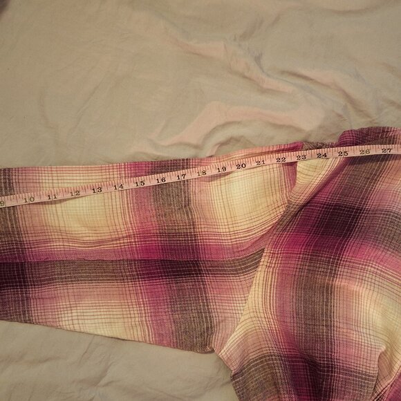 Woman's Flannel Shirt - Picture 4 of 9